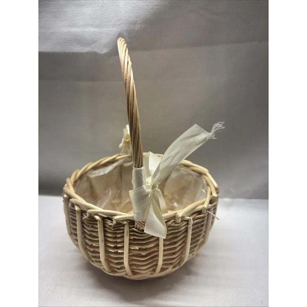 Rattan Flower Girl Basket Wicker Wedding Petal Basket Handwoven Rustic W/ Handle